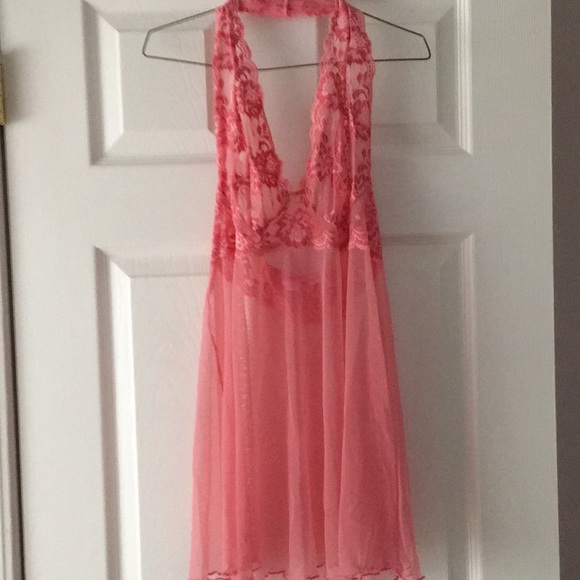 Victoria’s Secret Sleep Wear - Picture 1 of 4